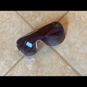 Used dolce Gabbana glasses